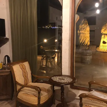 By Aza Hotel