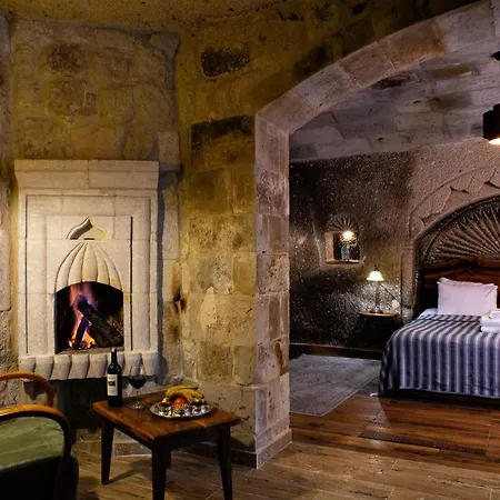 Hotel By Aza